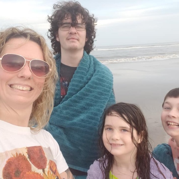 Meet your Posher, Kristina - Picture 7 of 9